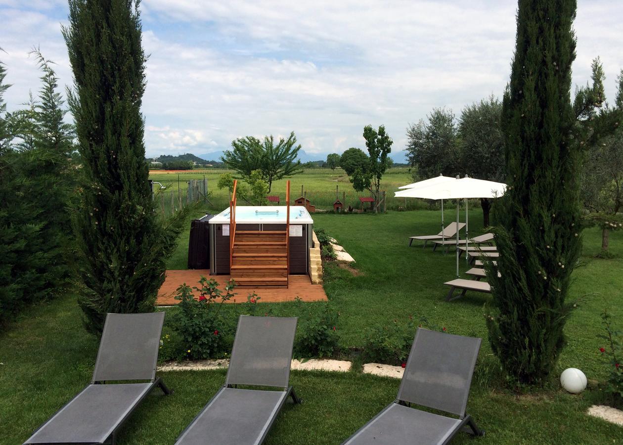 Agriturismo Al Tralcio Valeggio sul Mincio Exterior foto
